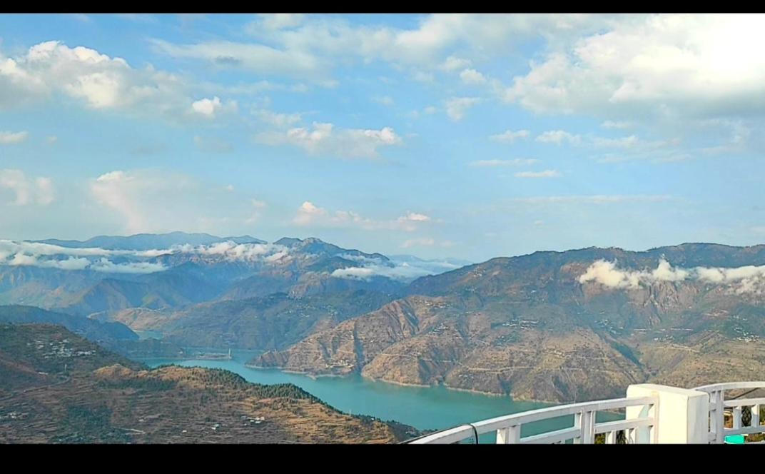 Hotel Shiv Palace New Tehri Kültér fotó