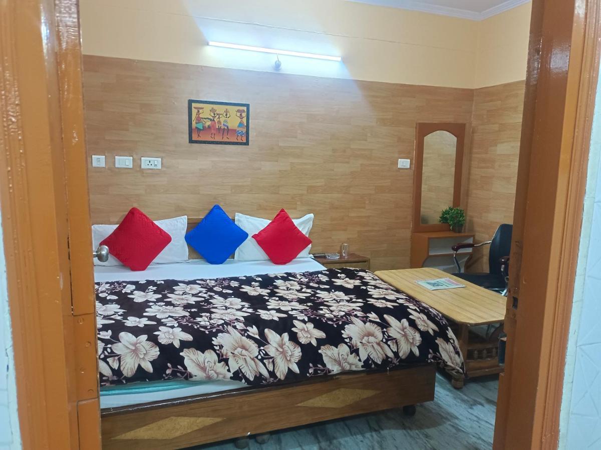 Hotel Shiv Palace New Tehri Kültér fotó