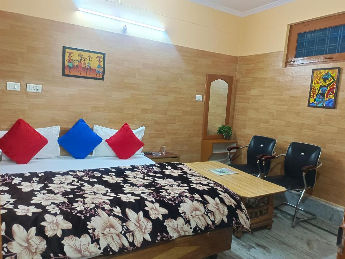 Hotel Shiv Palace New Tehri Kültér fotó