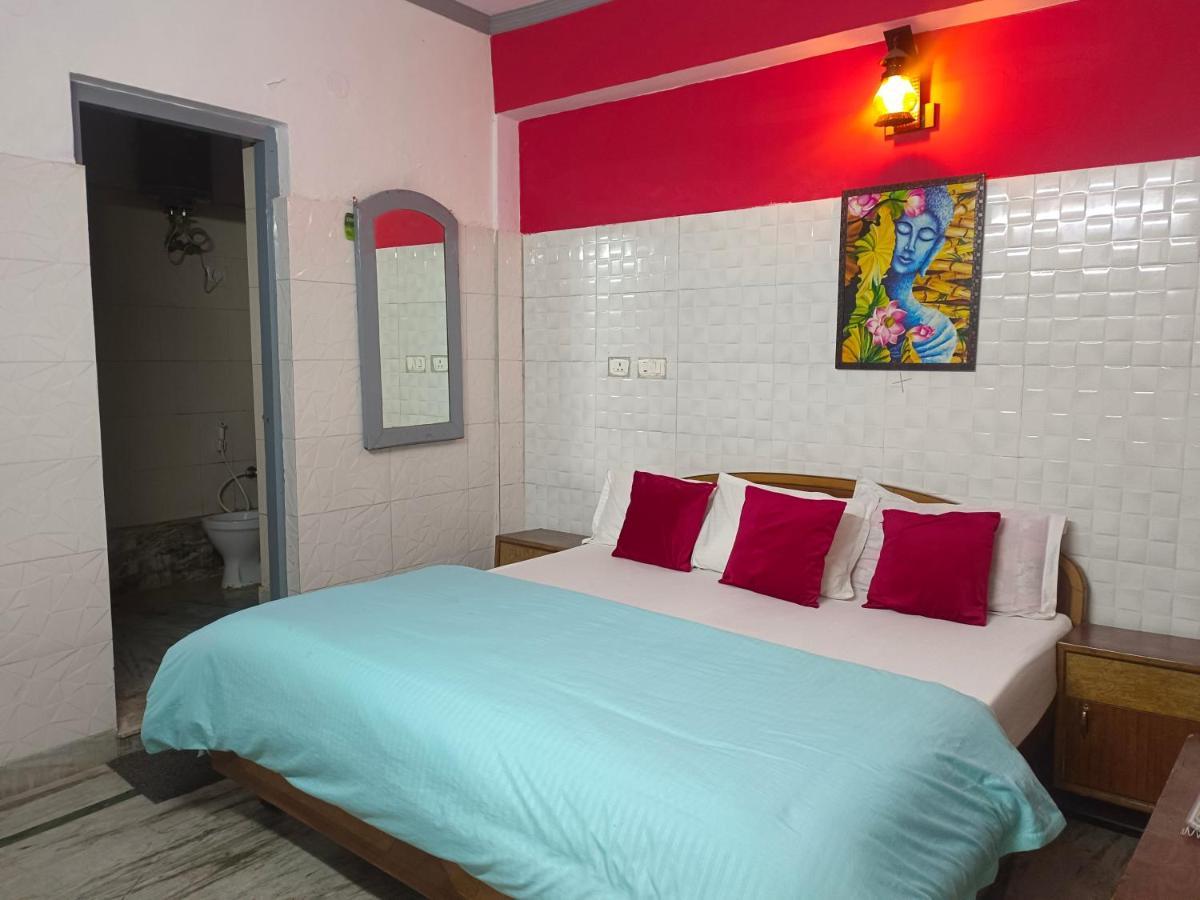 Hotel Shiv Palace New Tehri Kültér fotó